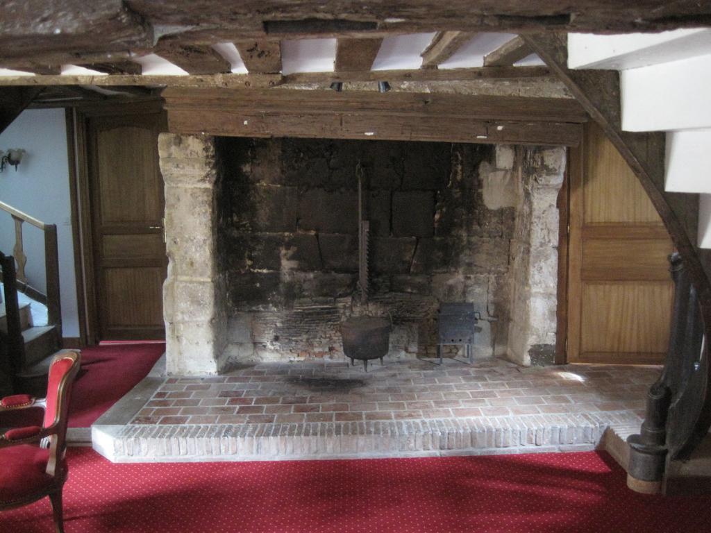 Les Trois Cheminees Chambres D'Hotes Livarot-Pays-d'Auge Luaran gambar